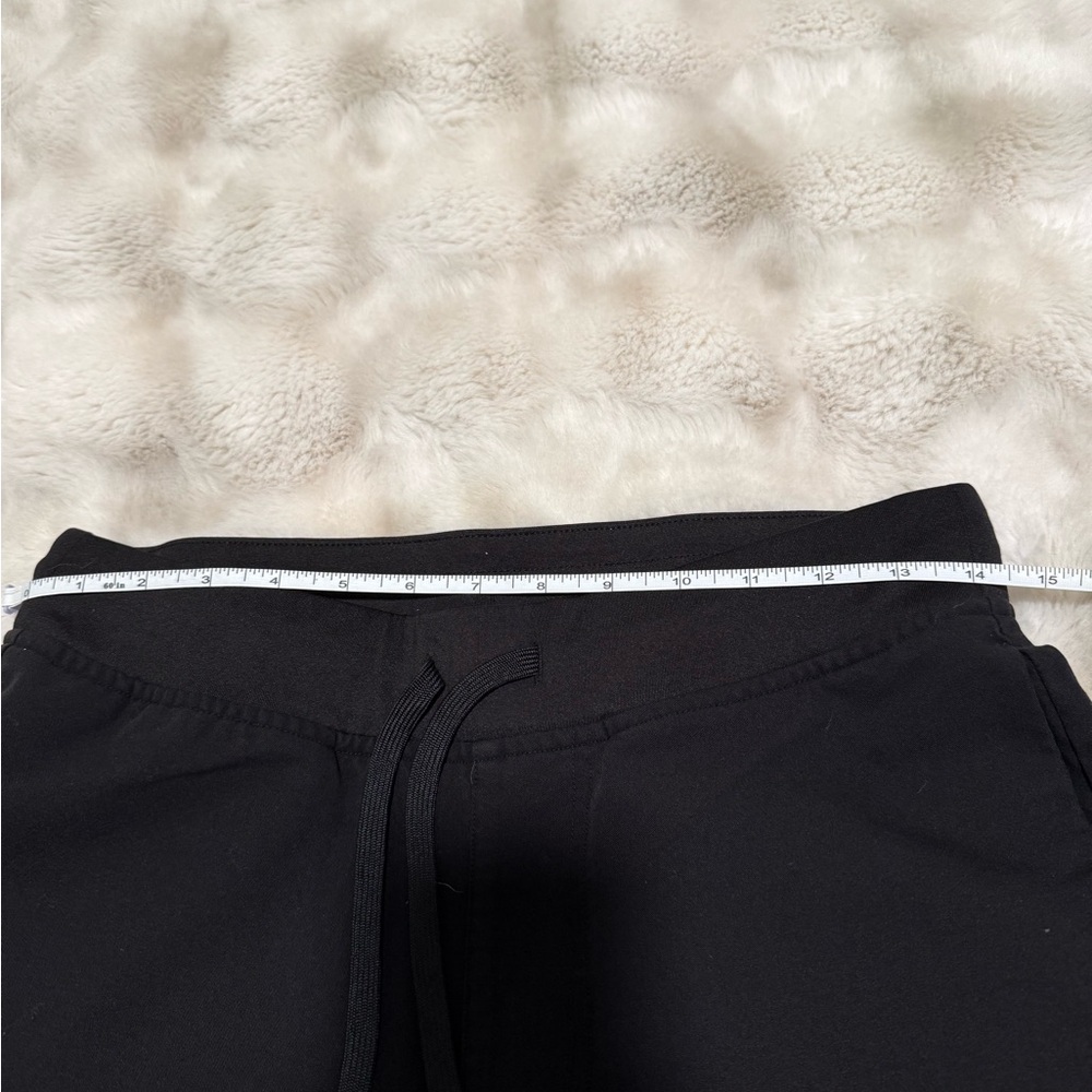 Mandala Women's Black Scrub Set, XS Top, ST pants - Picture 5 of 7